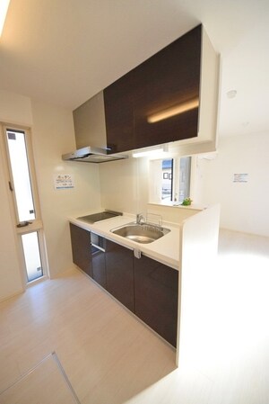 アズーリの物件内観写真